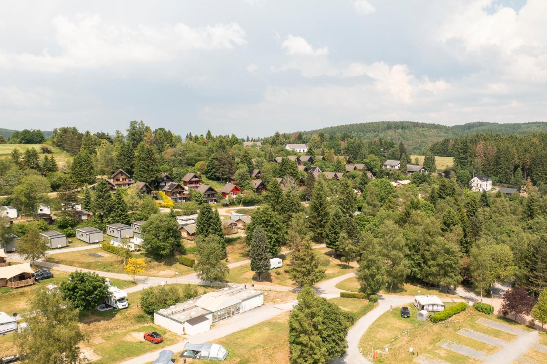 Ardenparks Petite Suisse Hotel Dochamps Buitenkant foto